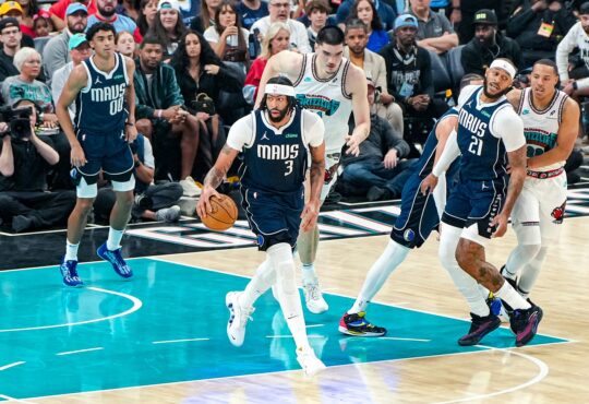 Anthony Davis, Dallas Mavericks, NBA