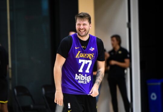 Luka Dončić, Dallas Mavericks, Los Angeles Lakers, NBA
