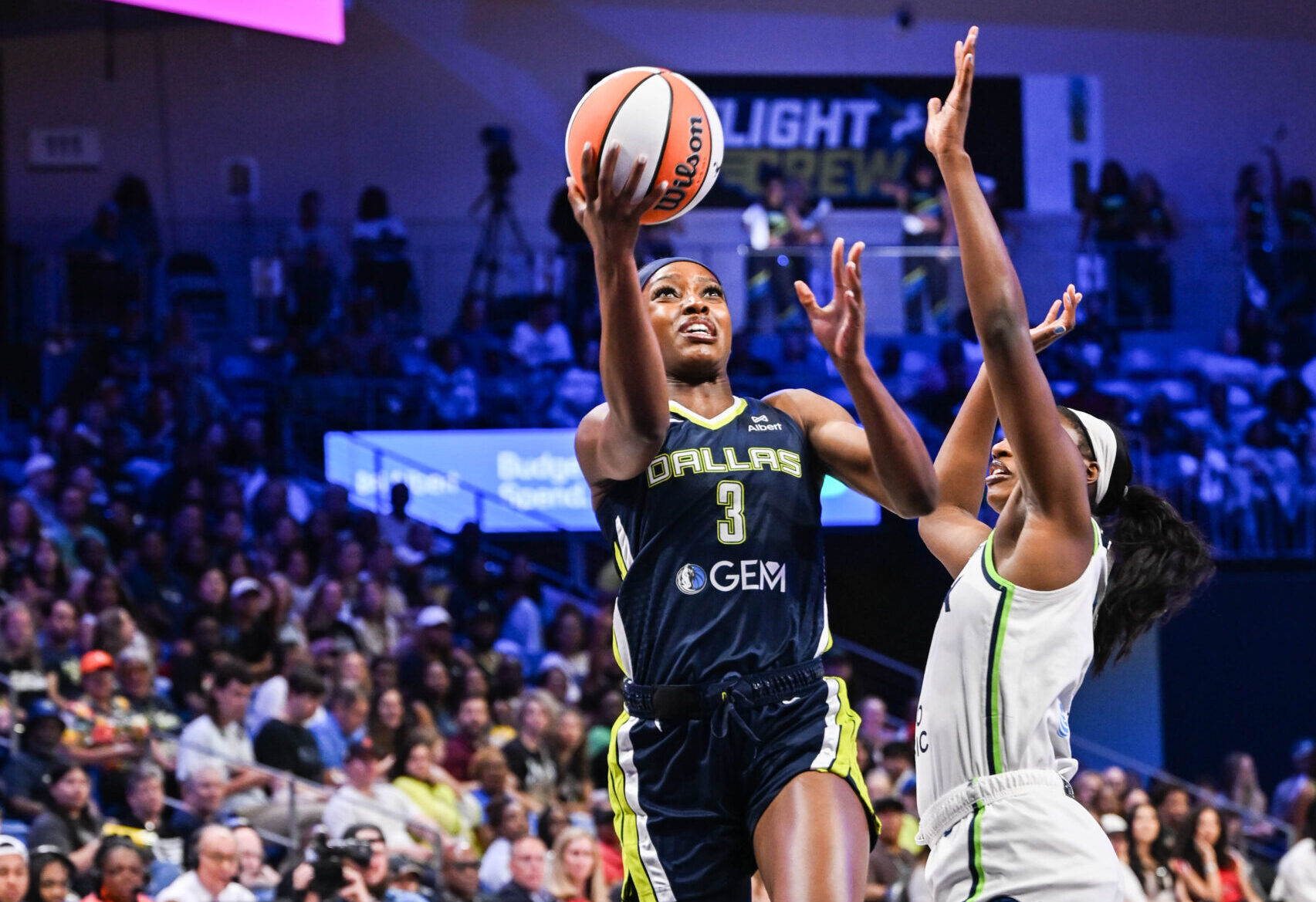 Kaila Charles, Dallas Wings, WNBA