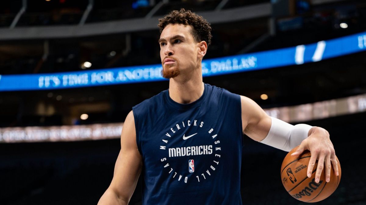 Dwight Powell, Dallas Mavericks, NBA