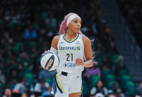 DiJonai Carrington, Dallas Wings, WNBA