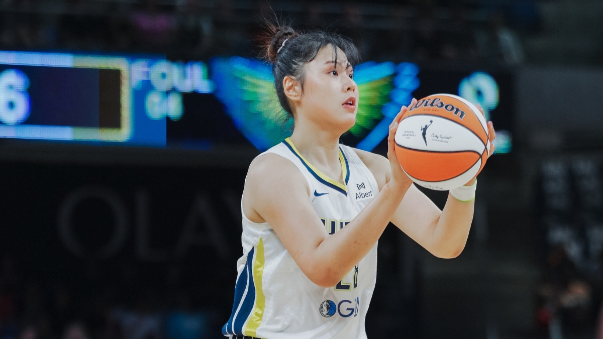Li Yueru, Dallas Wings, WNBA, Chicago Sky