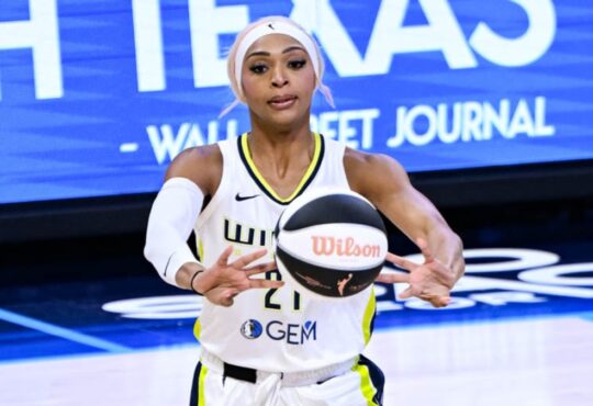 DiJonai Carrington, Dallas Wings, WNBA
