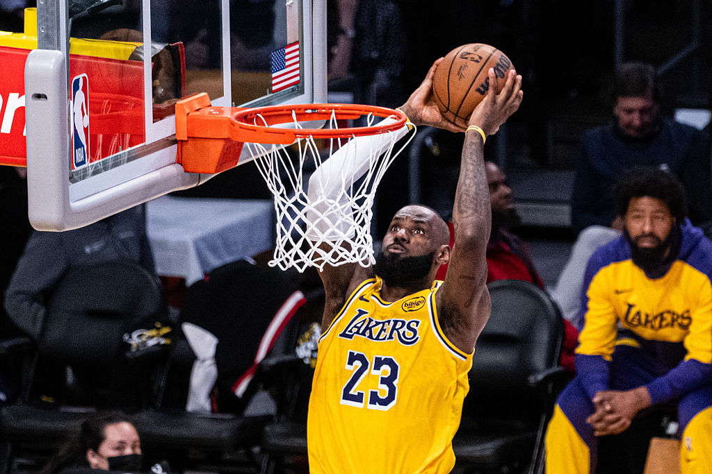 NBA Rumors: LeBron James Still Monitoring Lakers' Moves Amid Trade Rumors