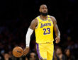 NBA Exec Expects Cavaliers, Mavericks, Warriors to Pursue Lakers' LeBron James in Free Agency Next Offseason