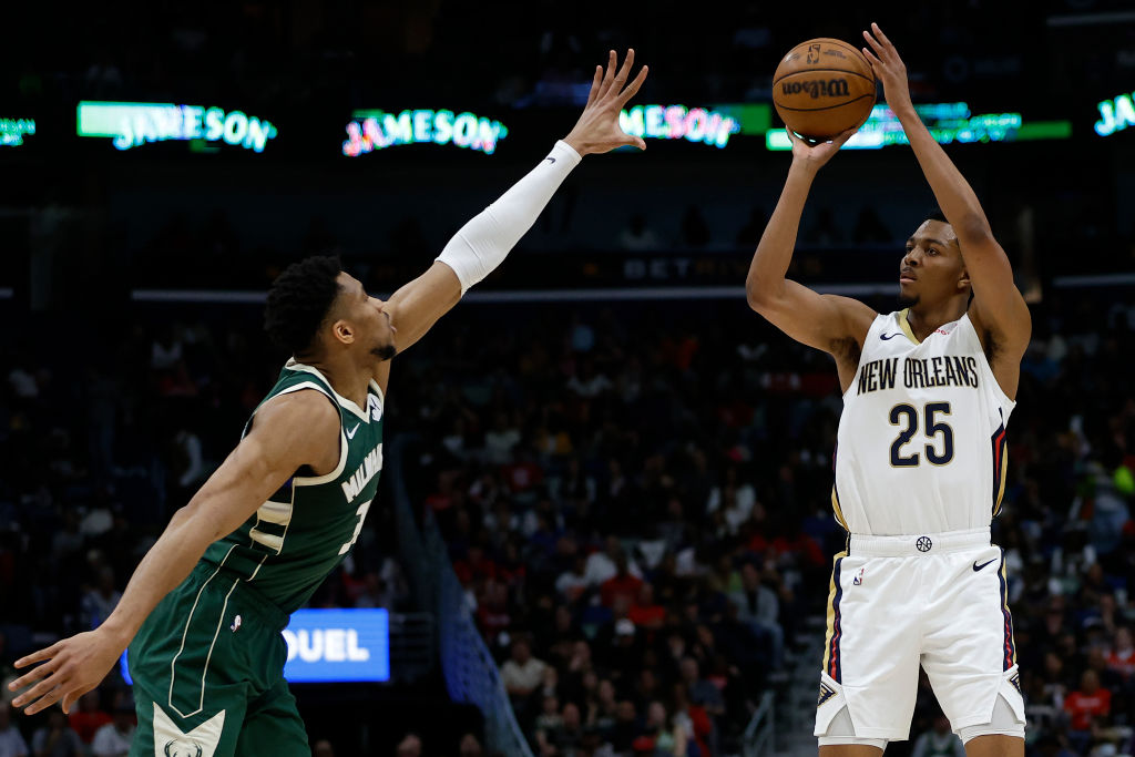 Warriors Continue To Be Linked To Bucks' Giannis Antetokounmpo, Pelicans' Trey Murphy III NBA