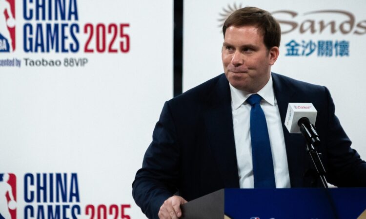 Patrick Dumont, Dallas Mavericks, NBA