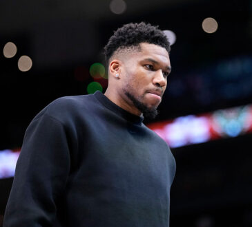 NBA Milwaukee Bucks Giannis Antetokounmpo