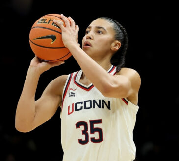 Azzi Fudd, Dallas Wings, WNBA, UConn