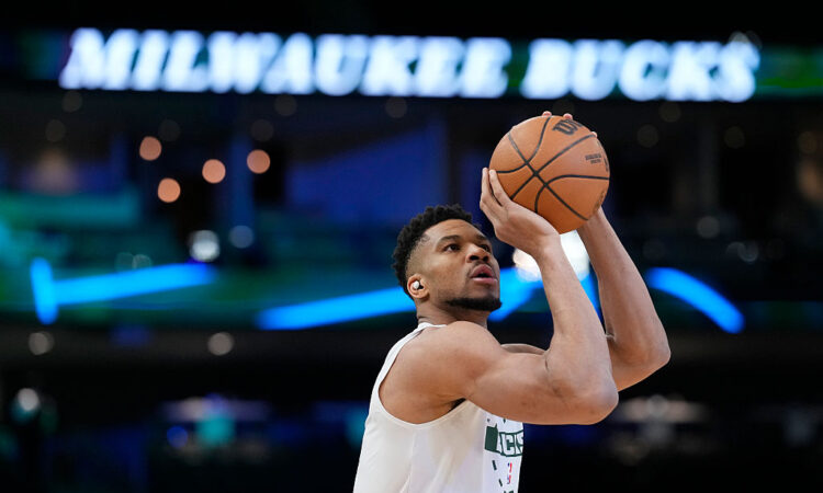 NBA Trade Proposals Sending Giannis Antetokounmpo From Bucks To Lakers, Knicks, Spurs, Trail Blazers, Heat, Warriors