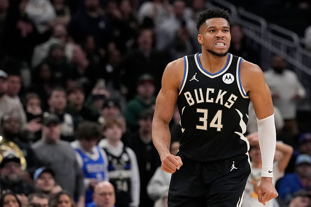 Milwaukee Bucks Grudgingly Realize Trading Giannis Antetokounmpo 'Might Finally Be Best For Both Sides' NBA