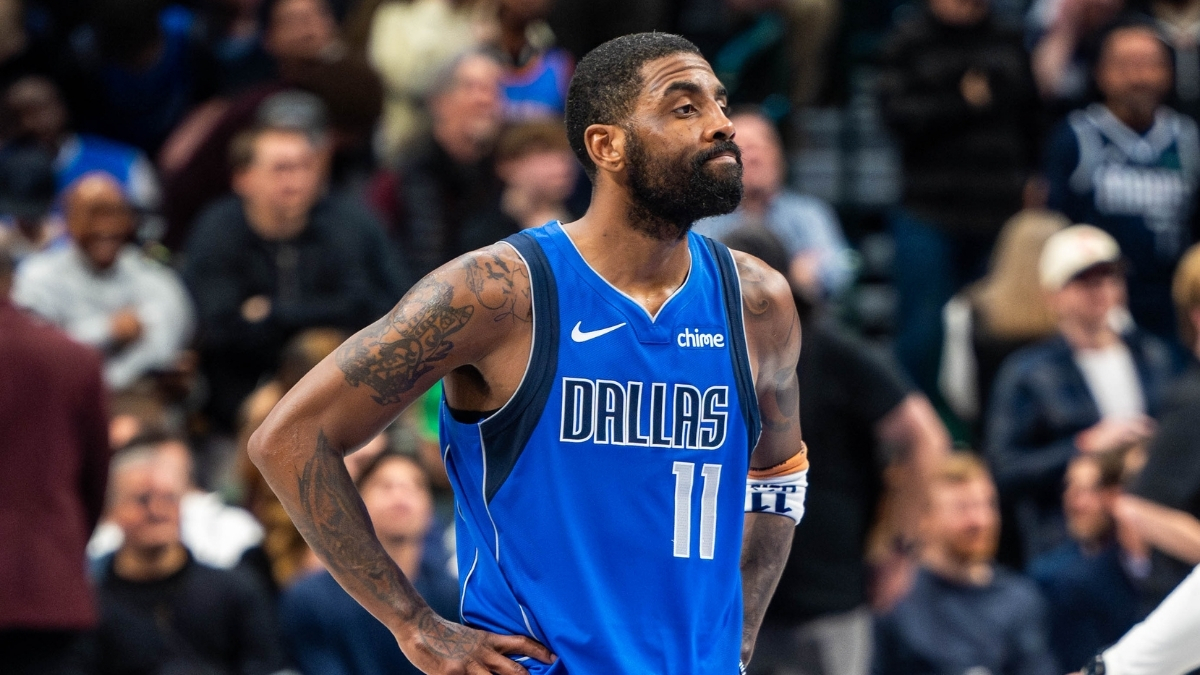 Kyrie Irving talks to the sideline during the Dallas Mavericks’ Jan. 17, 2025 win over the Oklahoma City Thunder.