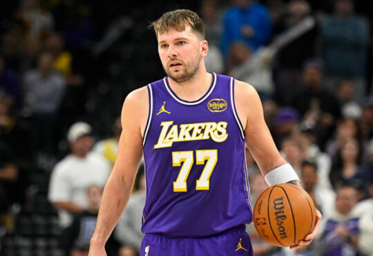 NBA: Luka Dončić handles the ball for the Los Angeles Lakers during a game against the Utah Jazz at Delta Center