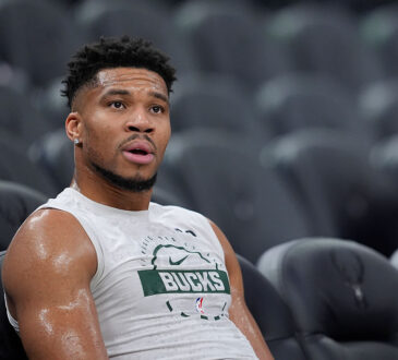 Giannis Antetokounmpo Says He Wants To Retire From NBA With Milwaukee Bucks Amid Trade Rumors