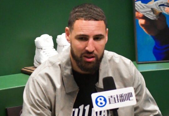 NBA: Klay Thompson participates in the ANTA U.S. flagship ribbon-cutting ceremony in Beverly Hills alongside Kyrie Irving.