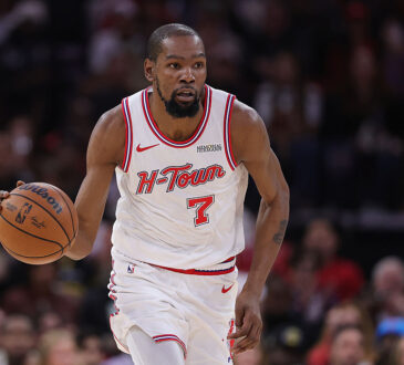 Houston Rockets forward Kevin Durant