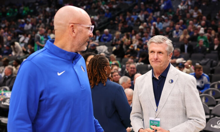 Jason Kidd talks with Mavericks CEO Rick Welts during halftime of a game against the Minnesota Timberwolves at American Airlines Center on Jan. 28, 2026.