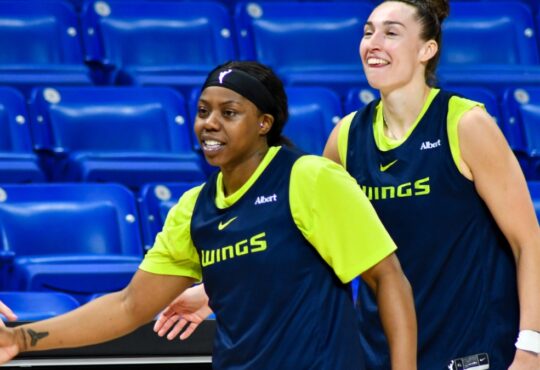 Arike Ogunbowale at Dallas Wings practice on May 5, 2026.