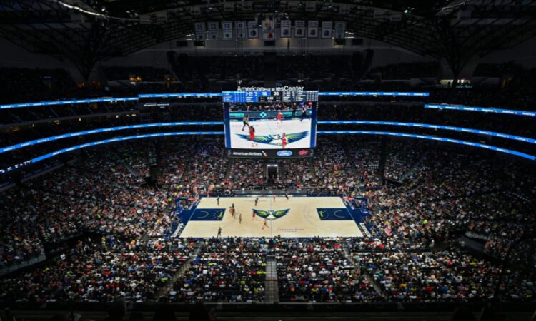 A capacity crowd at American Airlines Center watching the Dallas Wings play the Indiana Fever.