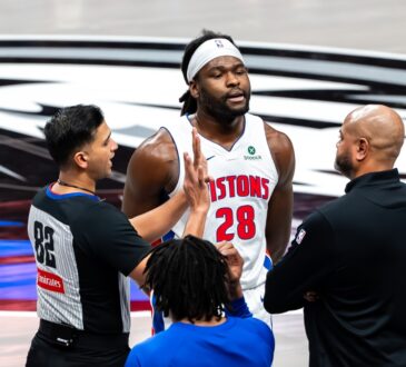 Detroit Pistons big man Isaiah Stewart speaks with an official during a 2025-26 game against the Dallas Mavericks.