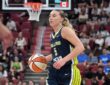 Dallas Wings guard Paige Bueckers dribbles the ball up the floor against the Toronto Tempo during the first half at Bell Centre.