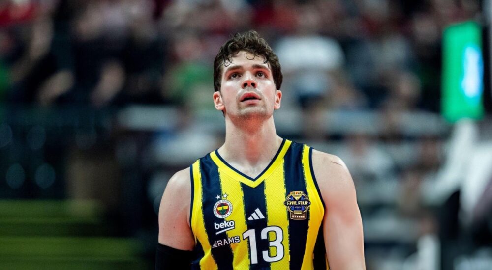 Tarik Biberovic wearing Fenerbahce Beko jersey number 13 at EuroLeague Final Four